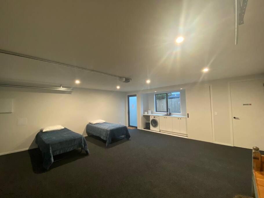 Luxury Escape In Cbd - Walking Distance To Town Villa Tauranga Luaran gambar